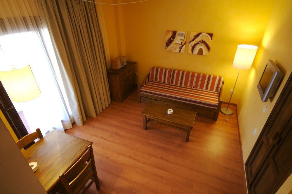 Apartamentos Parot Quality Santa Eularia des Riu Eksteriør billede