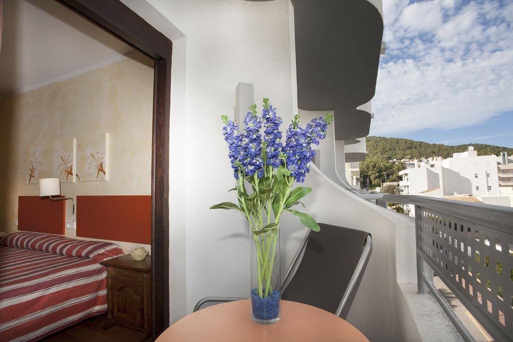 Apartamentos Parot Quality Santa Eularia des Riu Værelse billede